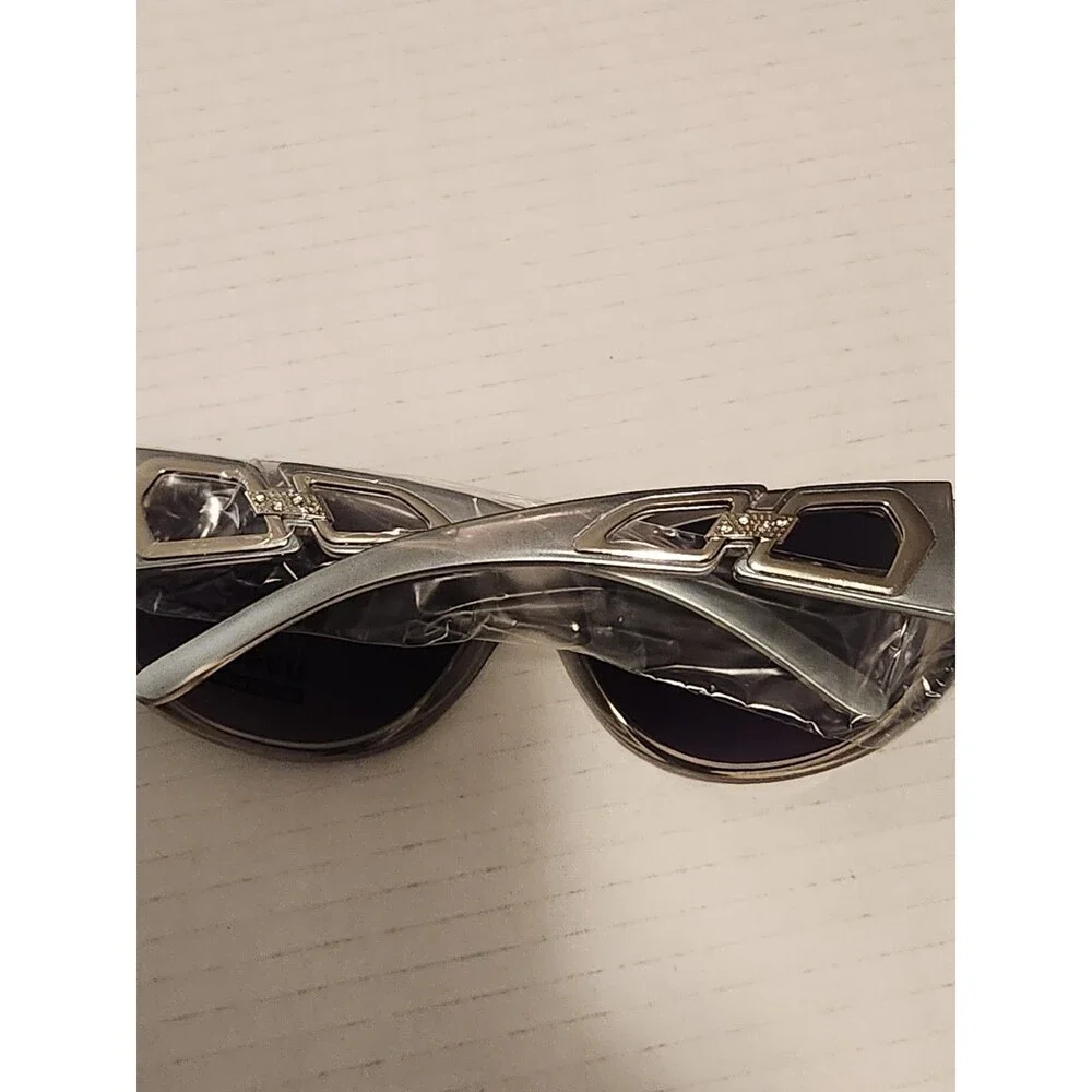 Lot of 12 New Sunglasses UV400 Category 3 – Vertex (VRX) & Element 8 All New